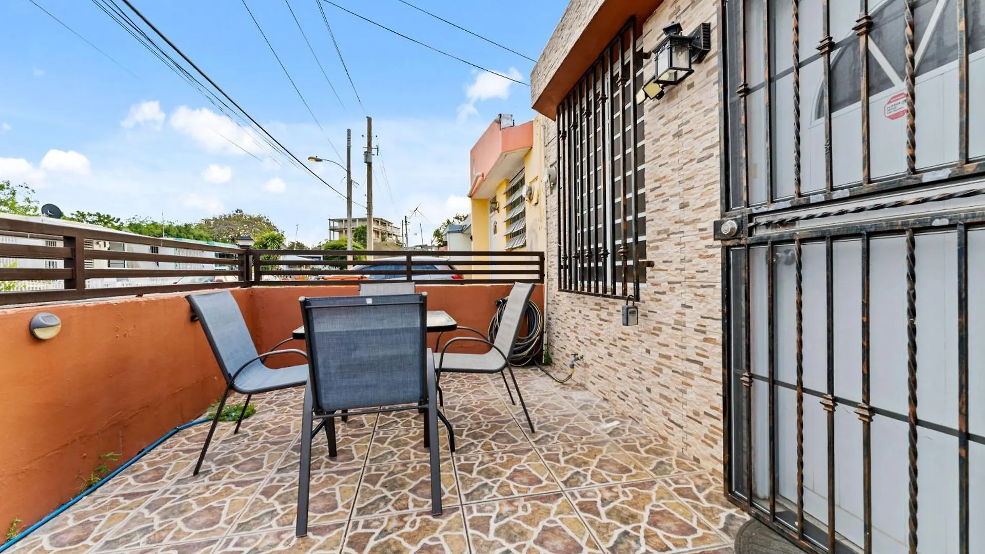 Lupa Guesthouse Affordable Family Home Rincon Holiday home