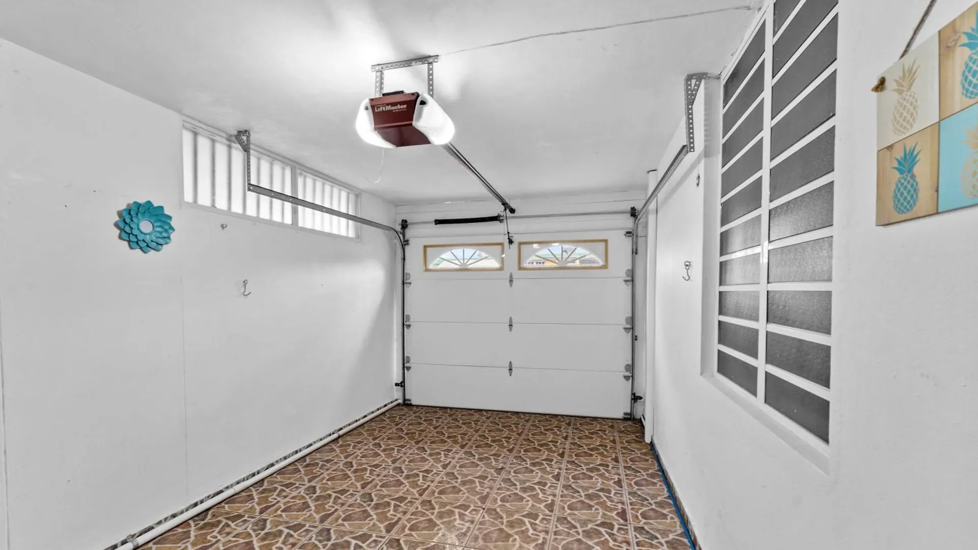 Lupa Guesthouse Affordable Family Home Rincon 0*,  Porto Rico