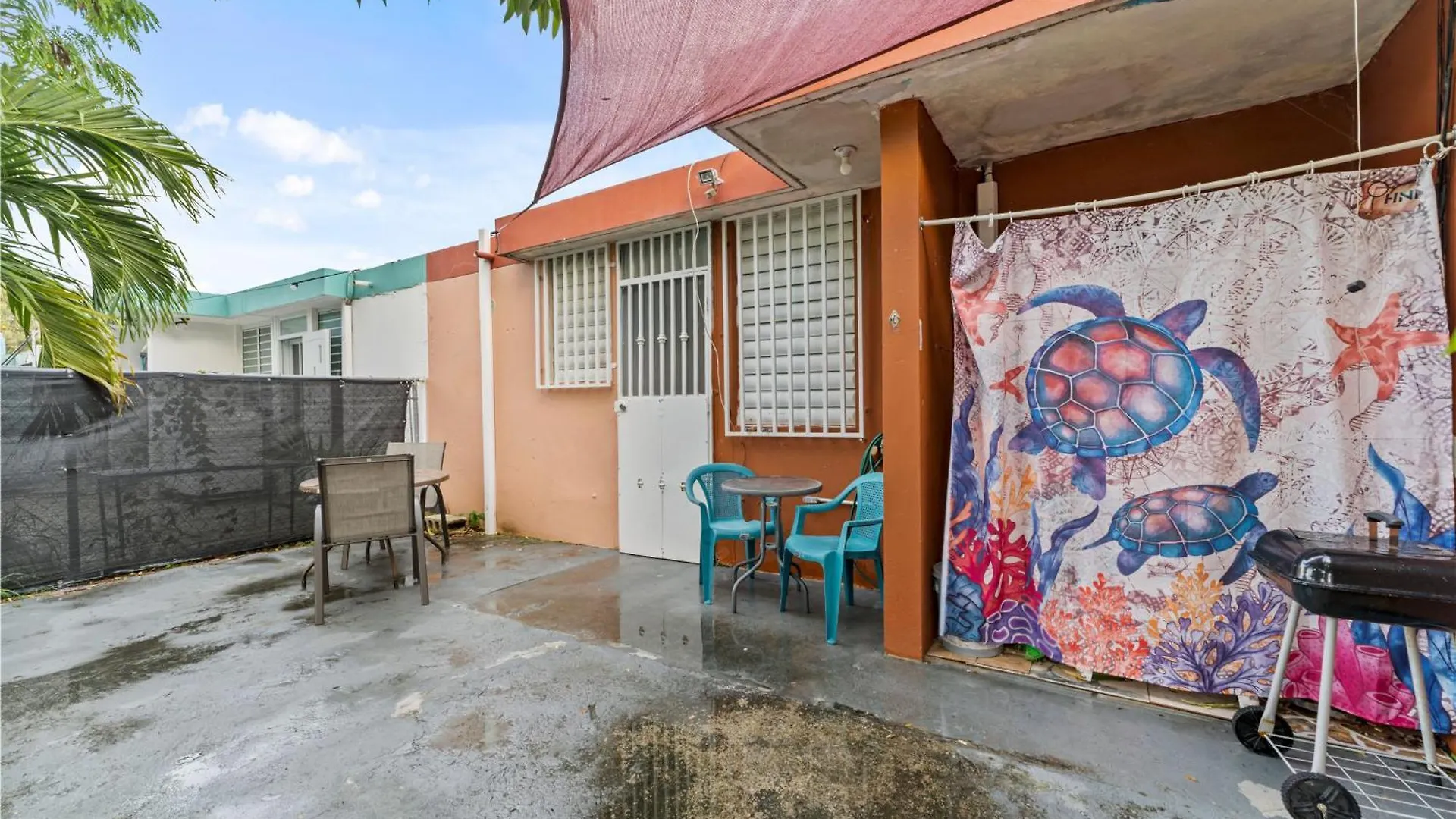Lupa Guesthouse Affordable Family Home Rincon 0*,  Porto Rico